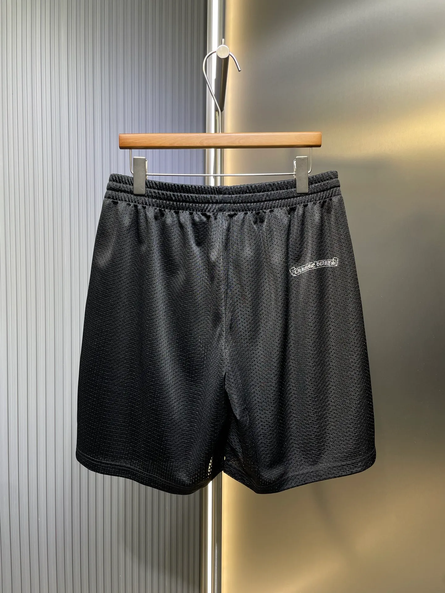 🅿️300 CH Croix Heart🌟【Top original order】25SS glitter ice hockey shorts YB open plate fixed dyeing color the highest version on the market The fabric is made of high-density 100D bird's eye cloth Double-sided mesh positioning is very time-consuming The cost of labor loss is very high Non-single layer thin transparent bottom junk on the market Same style for men and women OS version size: s m l